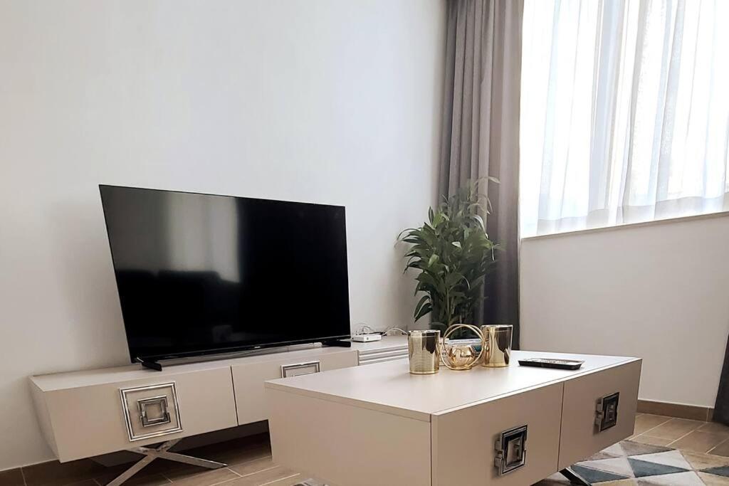 Luxury Apartment In Yas Island Abu Dhabi Exterior photo